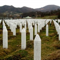 Fig. 13. Memoriale e cimitero delle vittime del genocidio del 1995, Srebrenica-Potočari, Bosnia Herzegovina