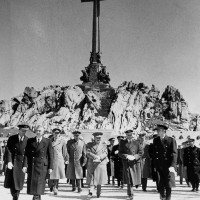 Fig. 5. Francisco Franco inaugura la Valle de los Caídos, 1 aprile 1959.