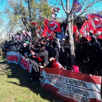 Fig. 8. Manifestazione antifascista nei boschi attorno alla Valle de los Caídos.