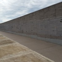 Fig. 5. Parque de la Memoria Buenos Aires, Il muro dei nomi