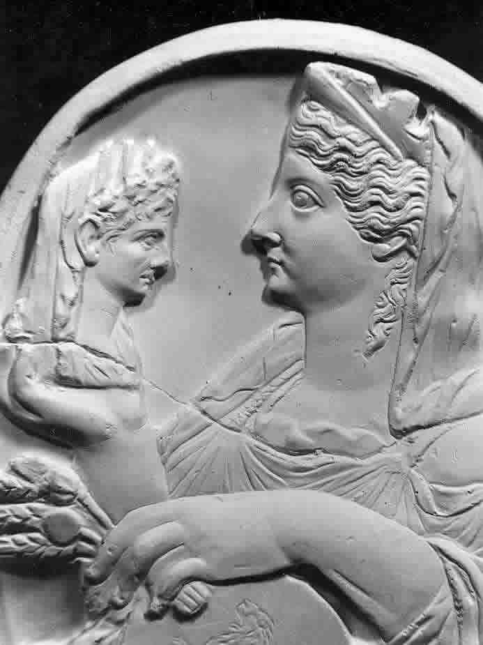 Fig.13: Cammeo con ritratto
di Livia, Vienna; calco del Museum für Abgüsse Klassischer Bildwerke, Monaco