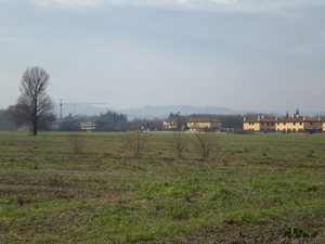 Paesaggi della città diffusa a Villanova di Castenaso (BO) – abbandono dell'agricoltura e espansione dell'edificato.